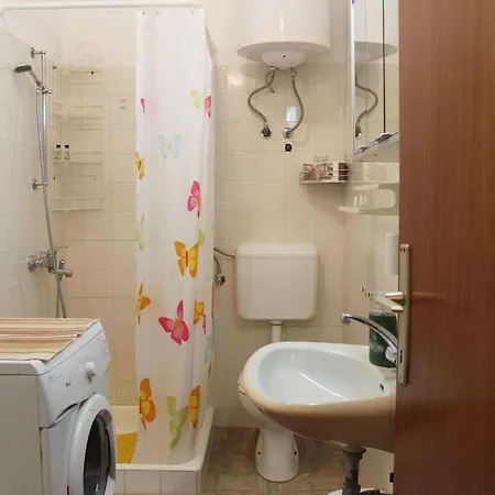 Sweet Life - One-bedroom With Terrace Nina St Apartment Supetar